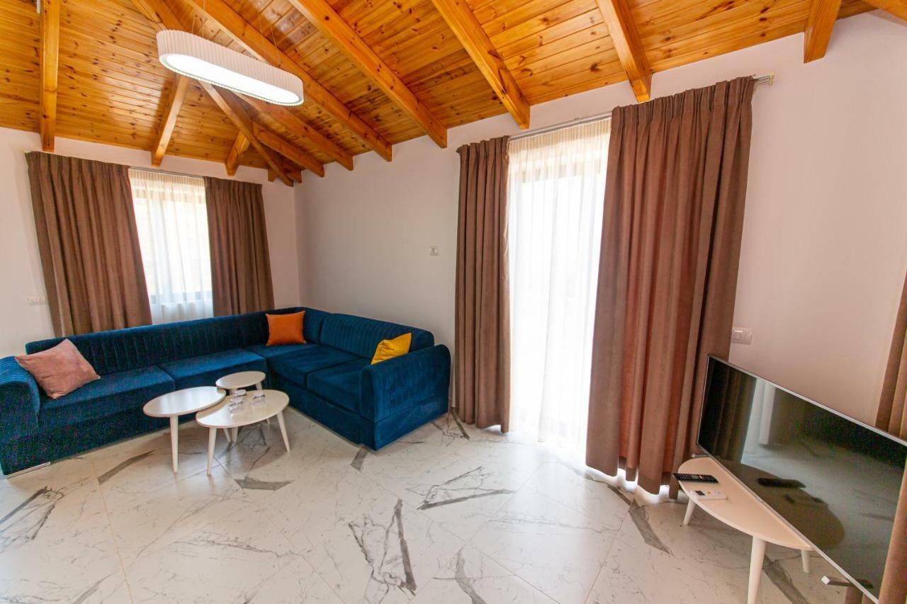 Santa Oliva Suites Ksamil Eksteriør billede
