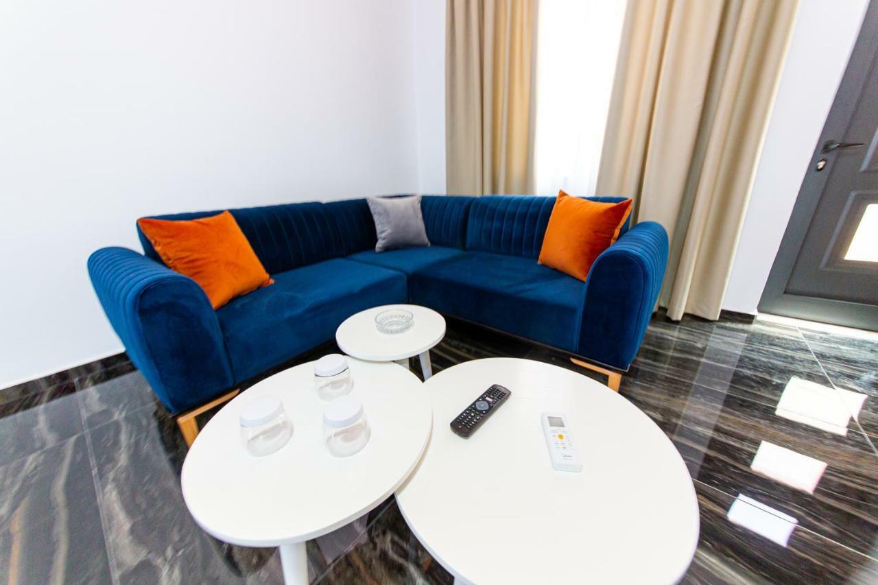 Santa Oliva Suites Ksamil Eksteriør billede