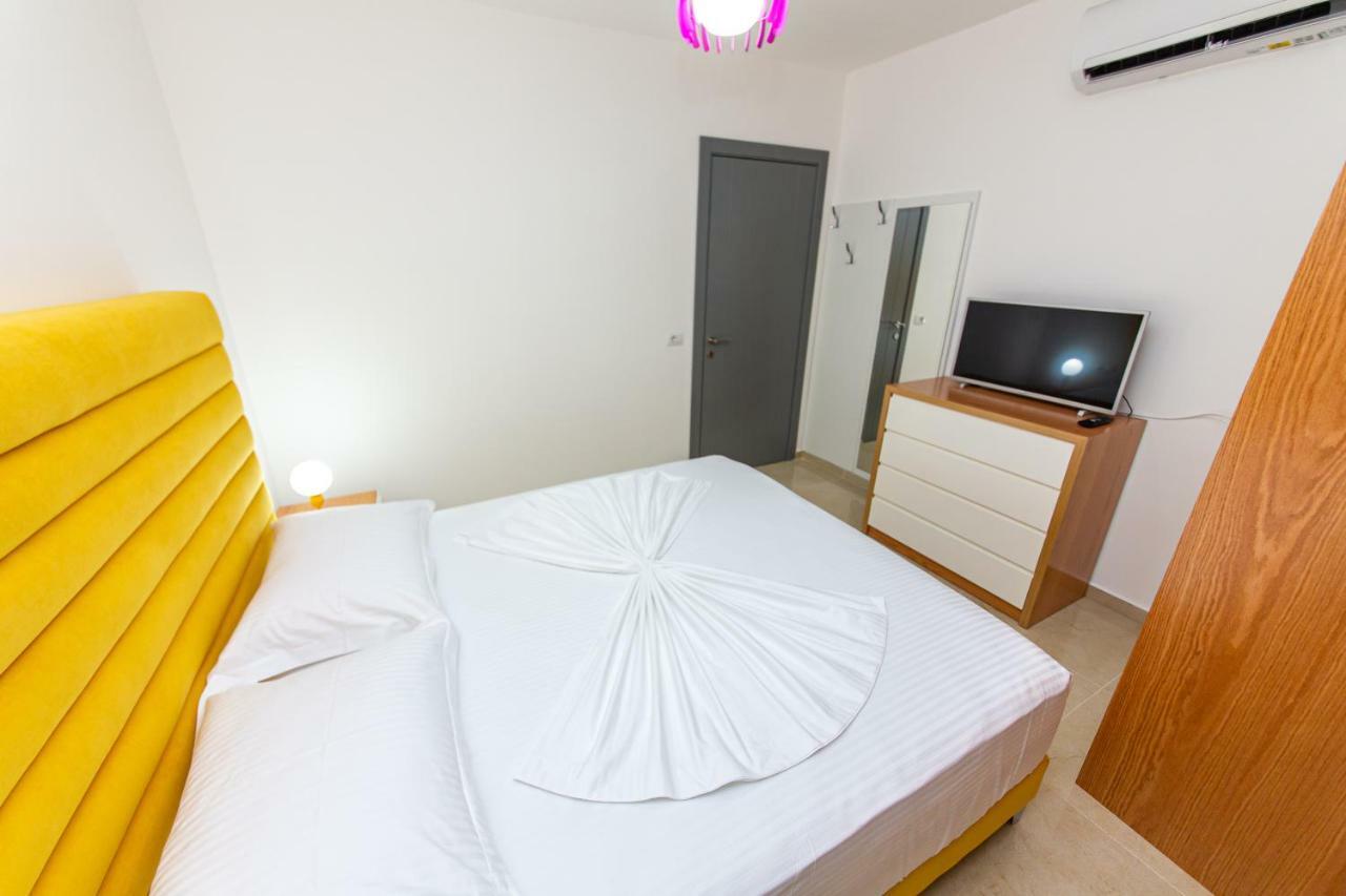 Santa Oliva Suites Ksamil Eksteriør billede